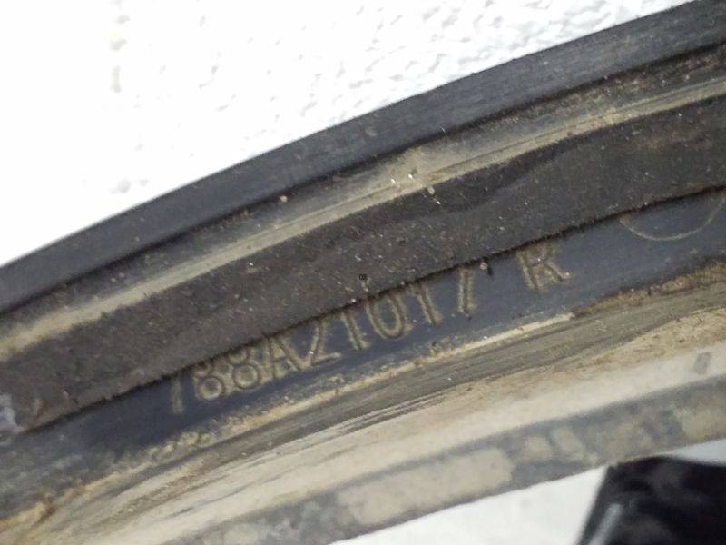 Накладка заднего крыла правого