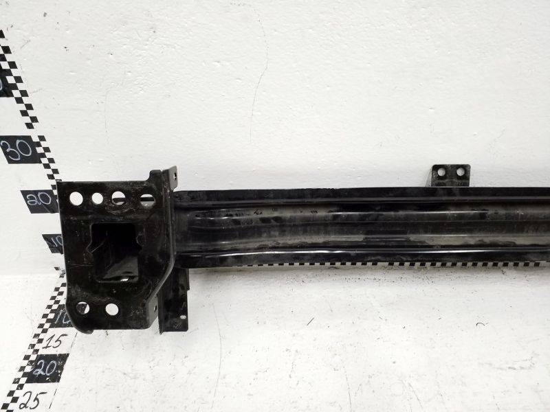 Усилитель переднего бампера