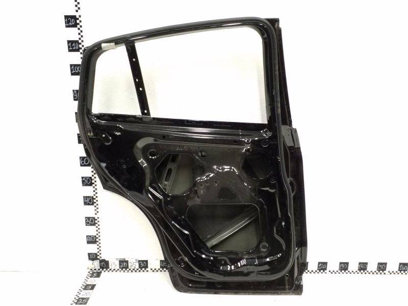 Дверь задняя левая