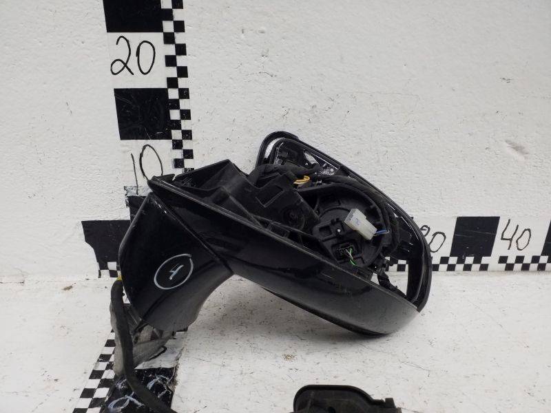 Зеркало левое электрическое