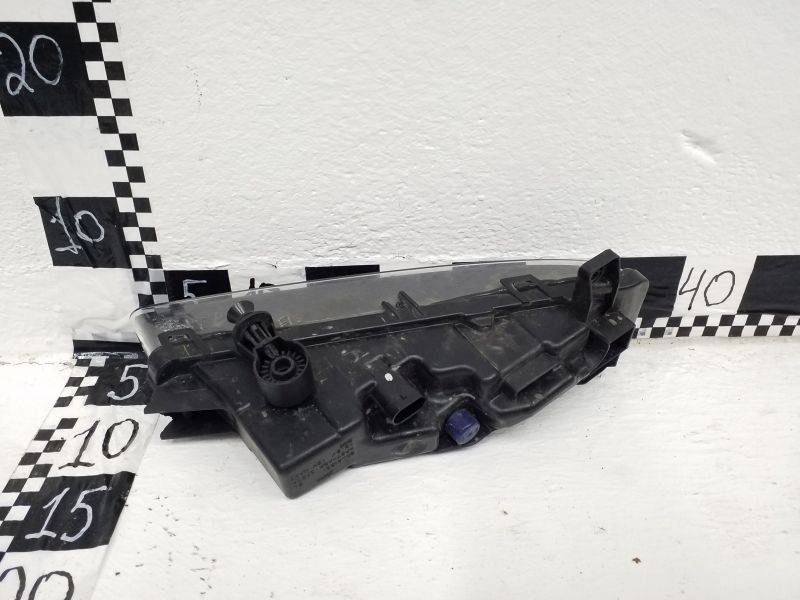 Фара дневного света левая (ходовые огни)