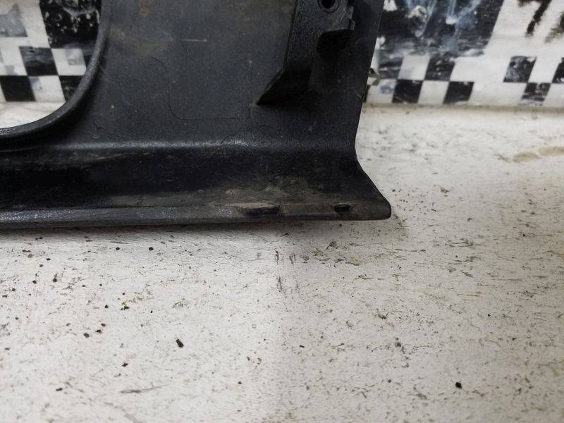 Накладка переднего бампера правая