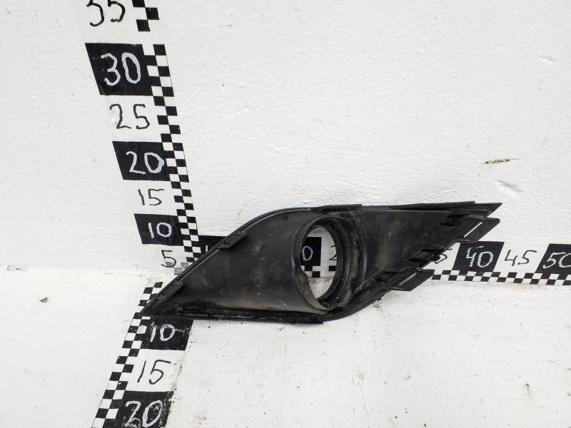 Накладка переднего бампера левая