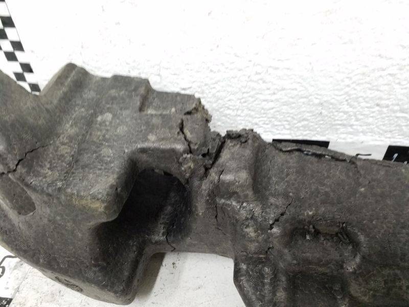 Наполнитель переднего бампера