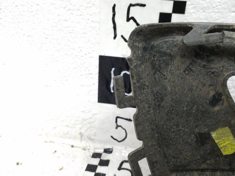 Накладка переднего бампера левая