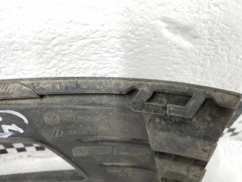 Накладка переднего бампера левая