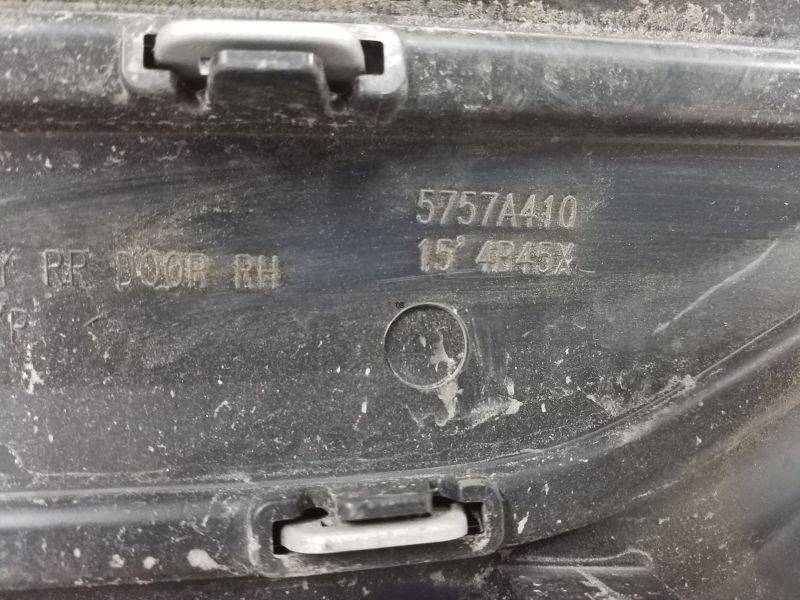 Накладка двери задней правой