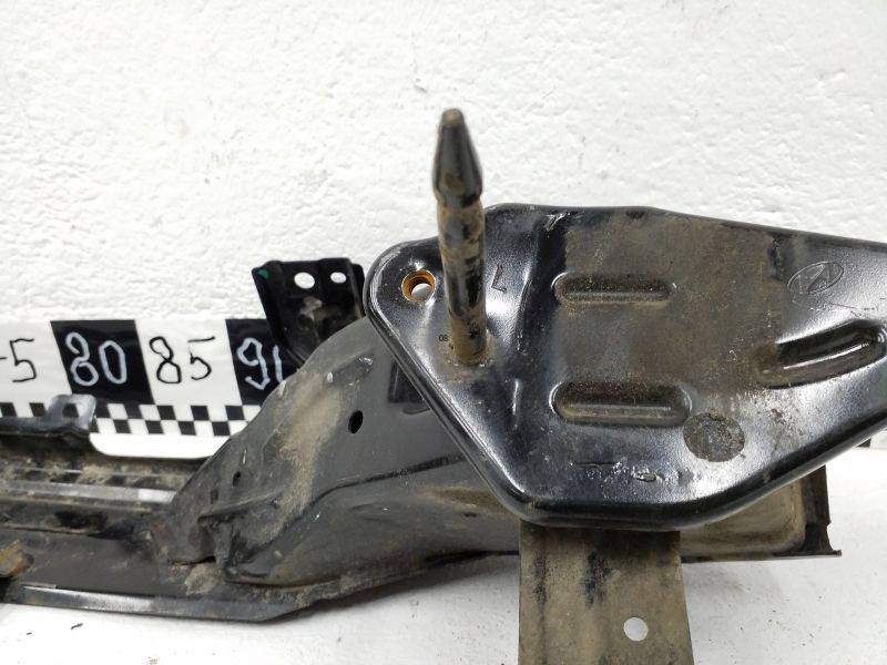 Усилитель заднего бампера