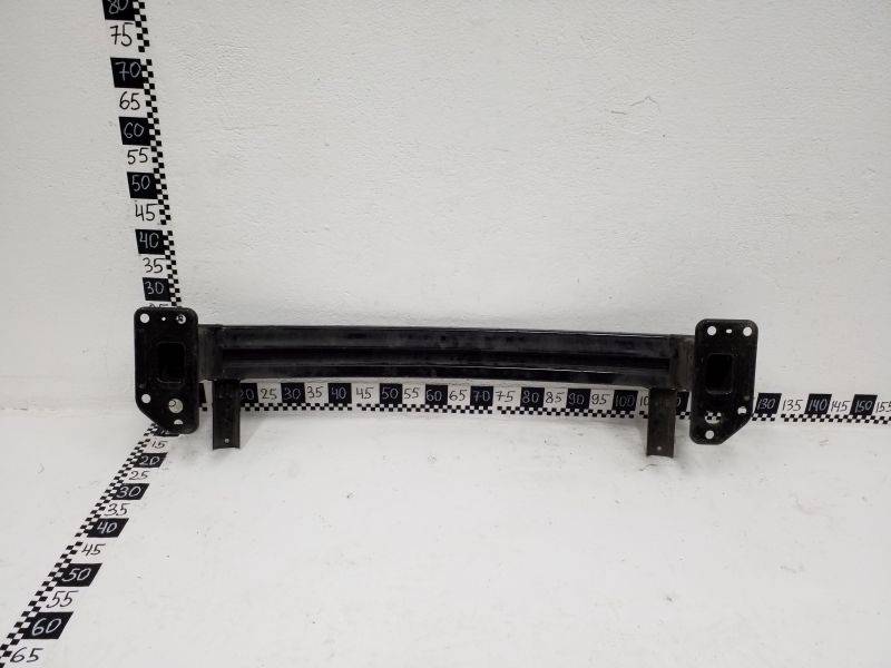 Усилитель переднего бампера