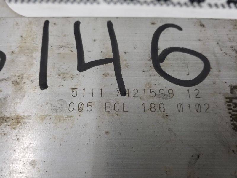 Усилитель переднего бампера