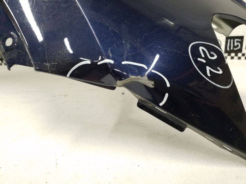 Крыло переднее правое