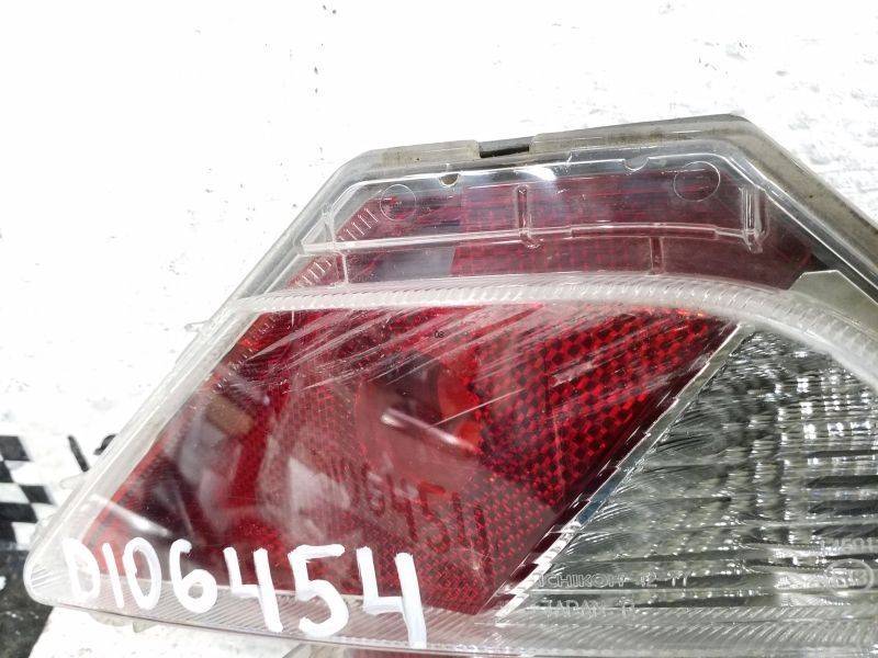 Фонарь задний в бампер правый