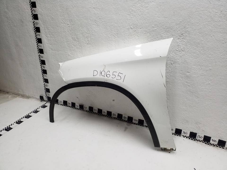 Крыло переднее левое