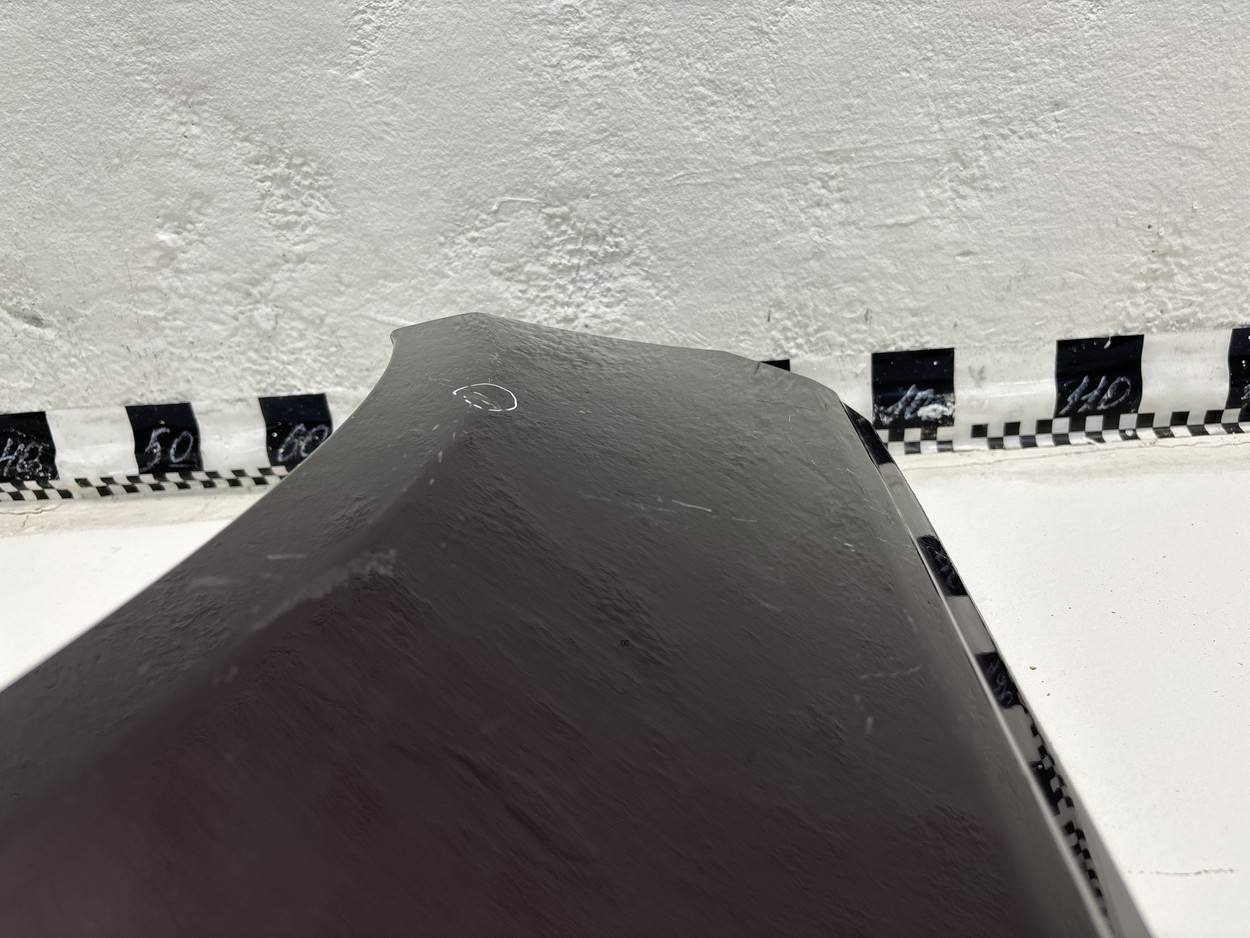 Крыло переднее левое