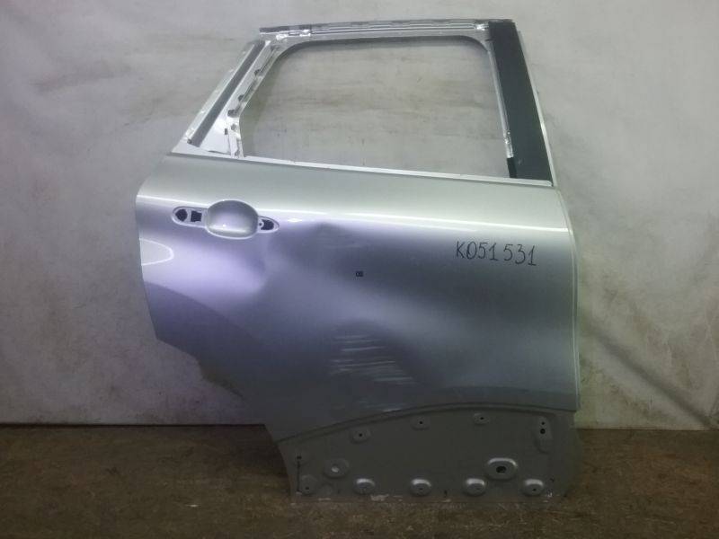 Дверь задняя правая