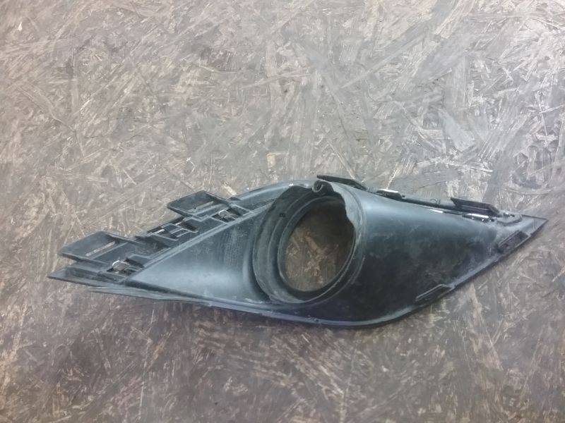 Накладка переднего бампера левая