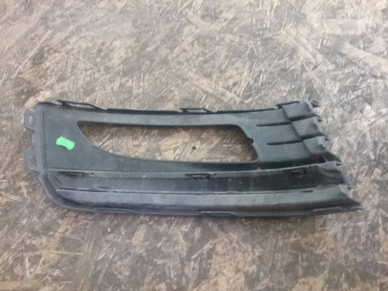 Накладка переднего бампера левая