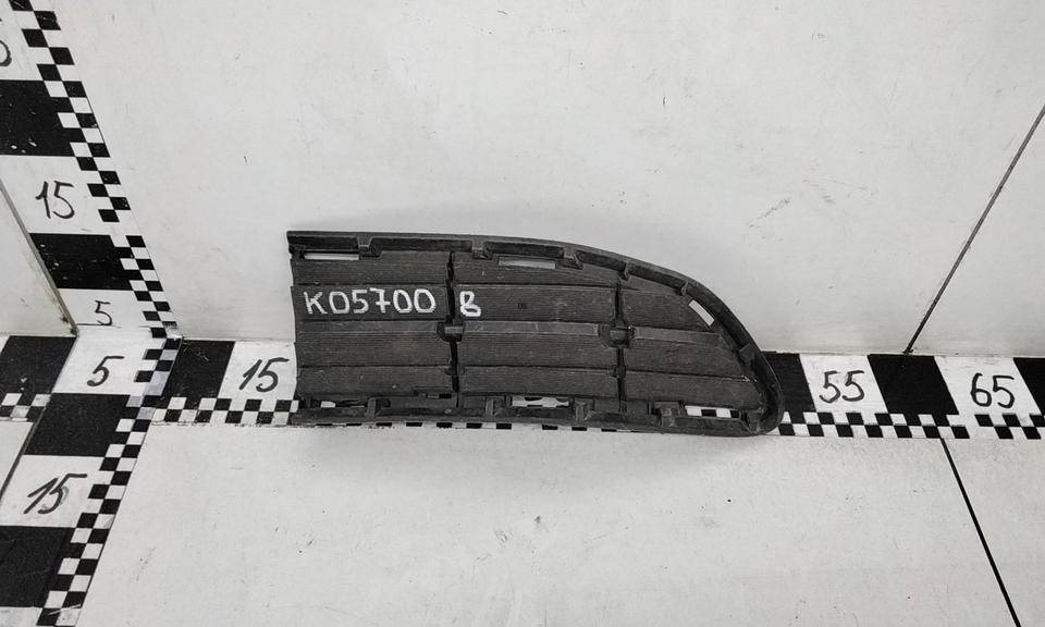 Решетка в бампер левая