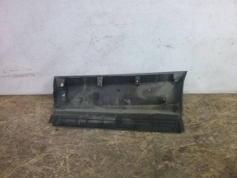 Накладка двери задней правой