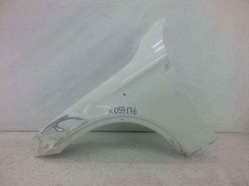 Крыло переднее левое