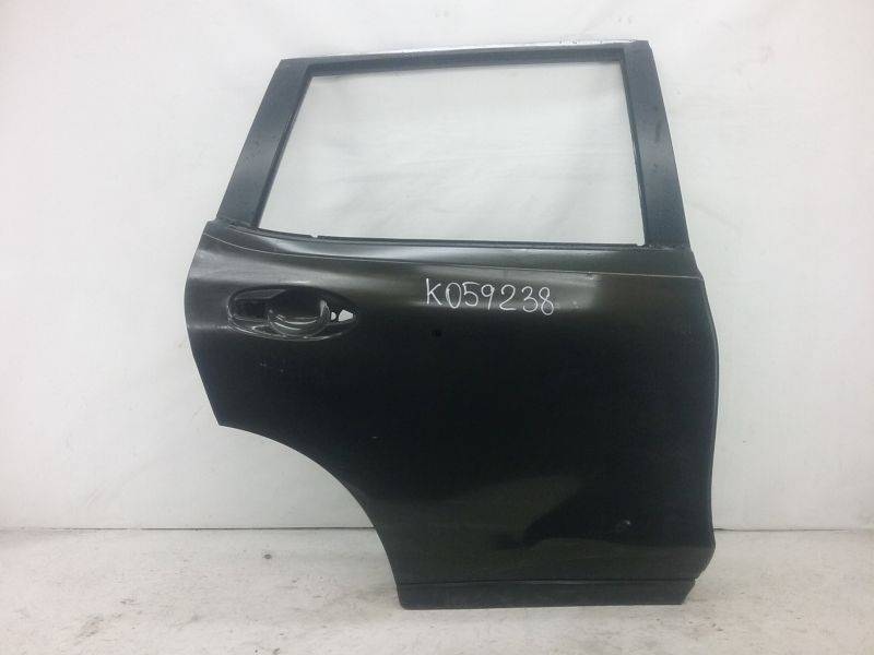 Дверь задняя правая