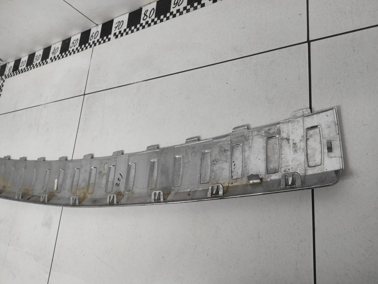 Накладка заднего бампера