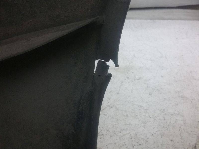 Бампер задний