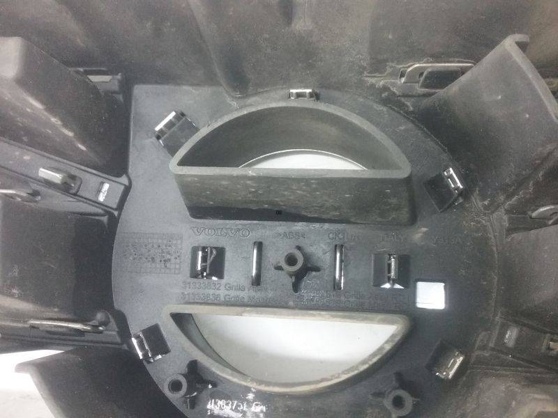 Решетка радиатора