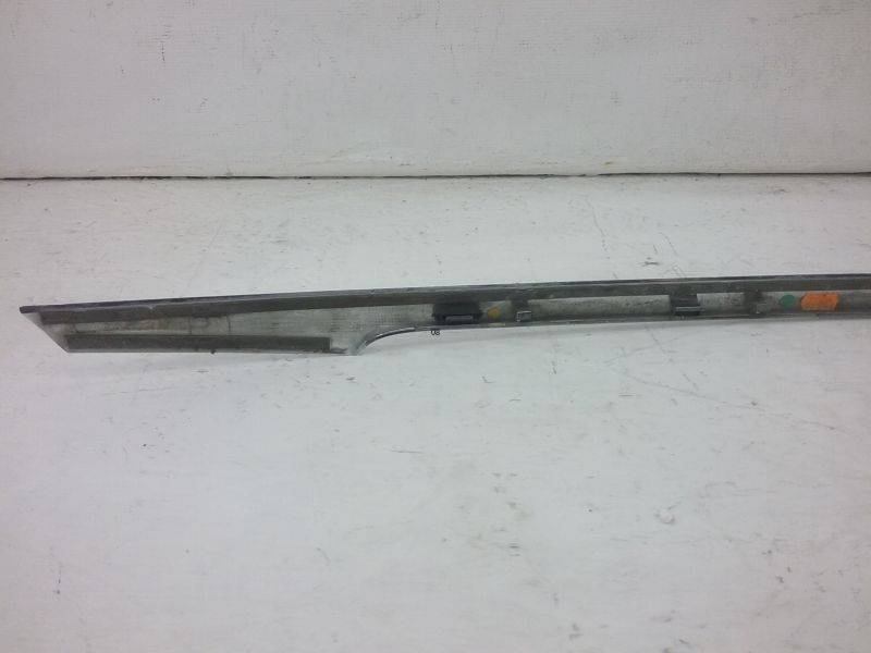 Накладка крышки багажника