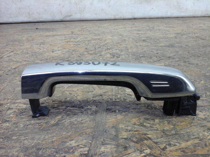 Ручка двери передней наружная