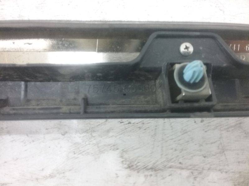 Накладка двери задней правой