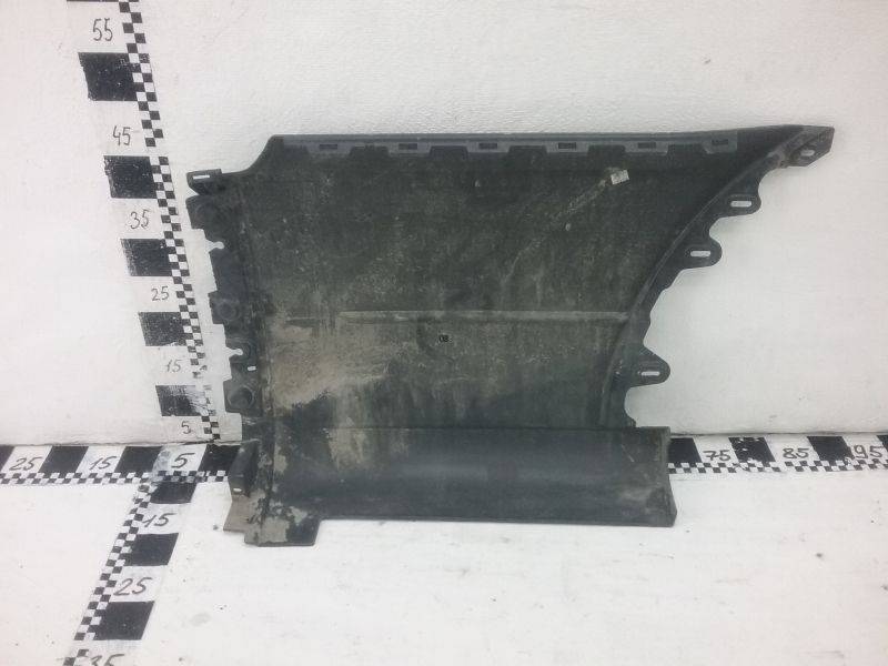 Накладка заднего крыла левого
