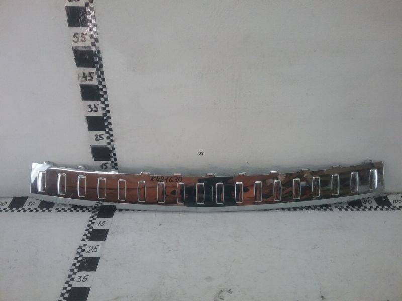 Накладка заднего бампера