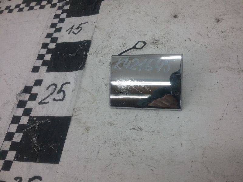 Заглушка буксировочного крюка