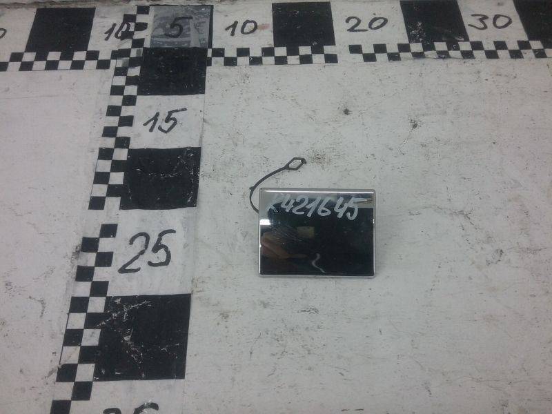 Заглушка буксировочного крюка