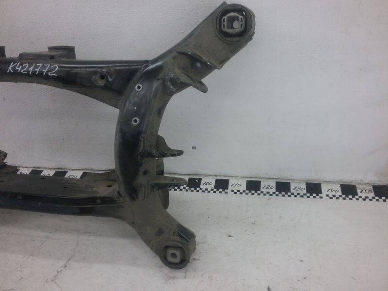 Балка задняя