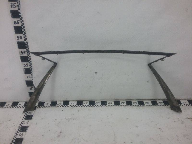 Накладка на решетку радиатора