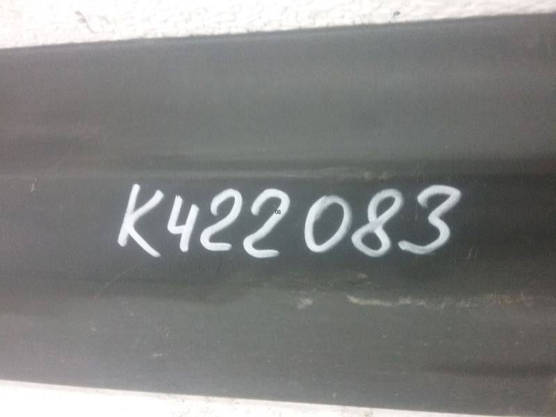 Накладка двери передней левой