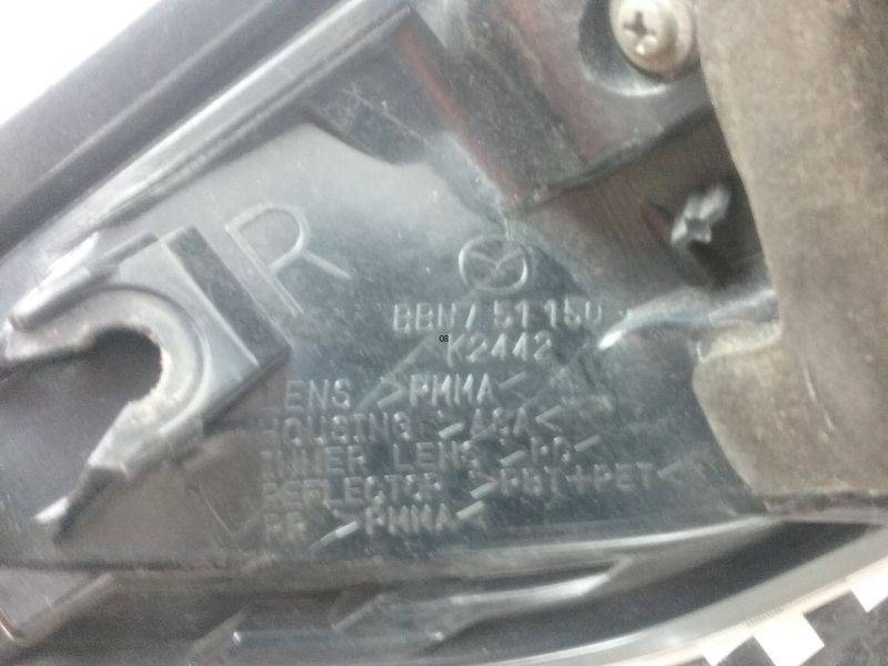Фонарь задний наружный правый