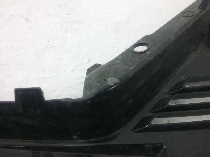 Накладка переднего бампера