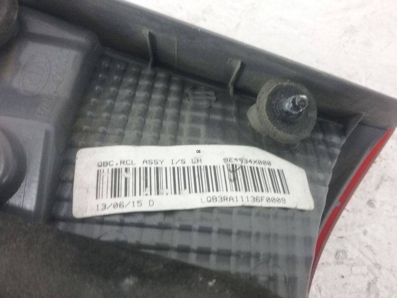 Фонарь задний внутренний левый