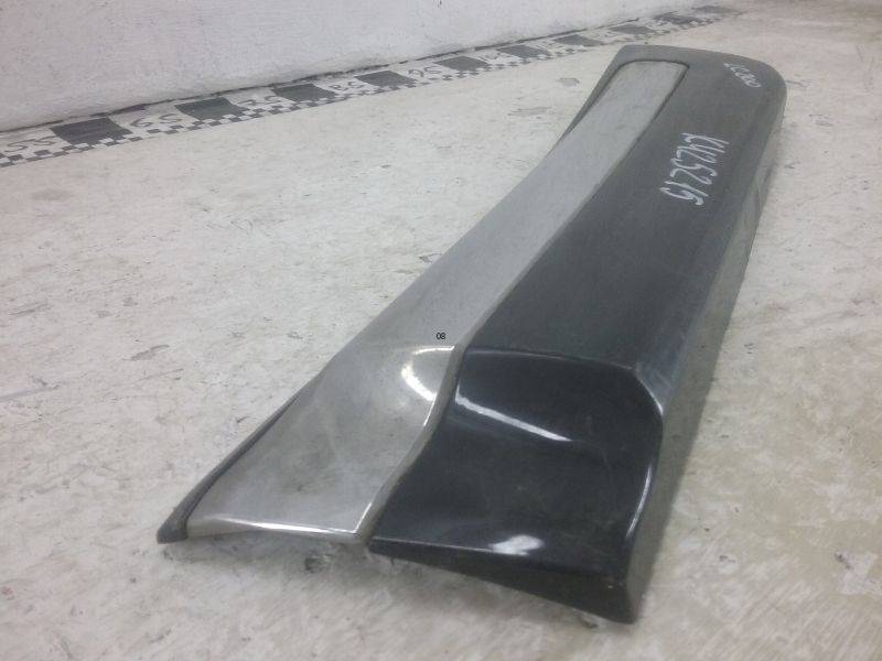 Накладка двери задней левой