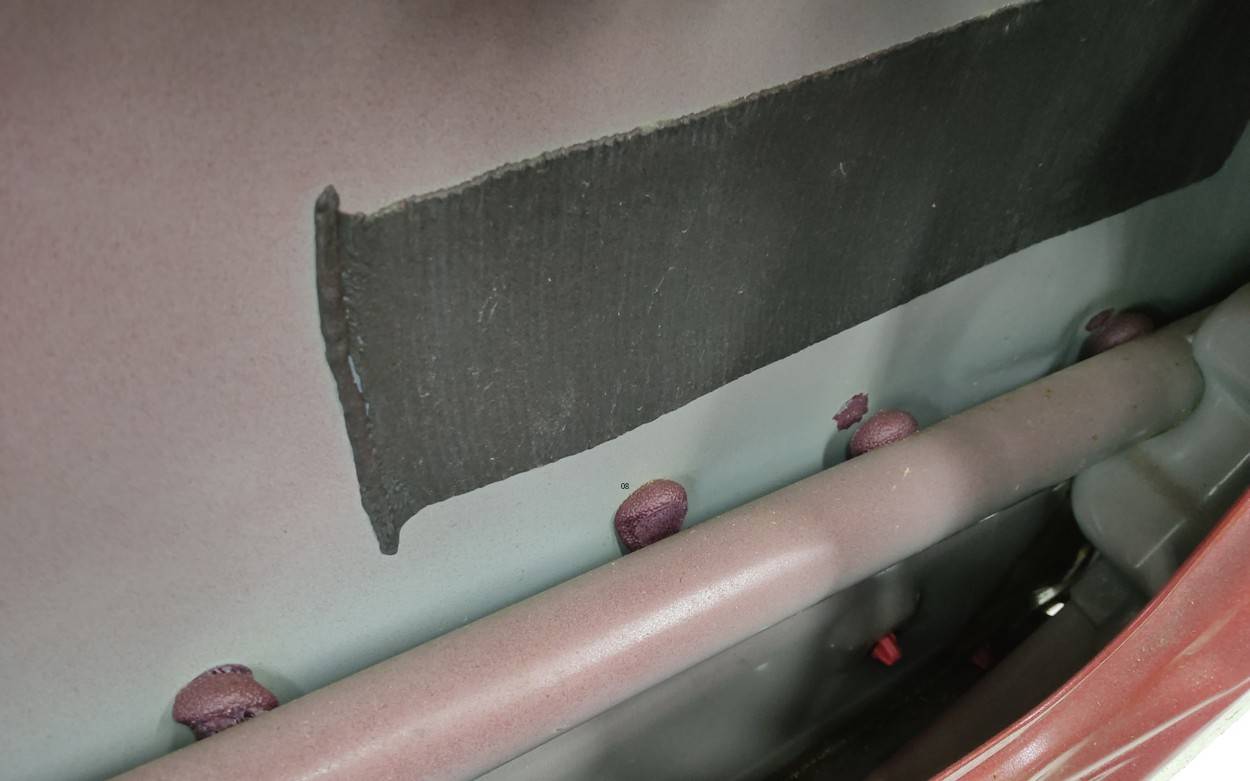 Дверь передняя правая