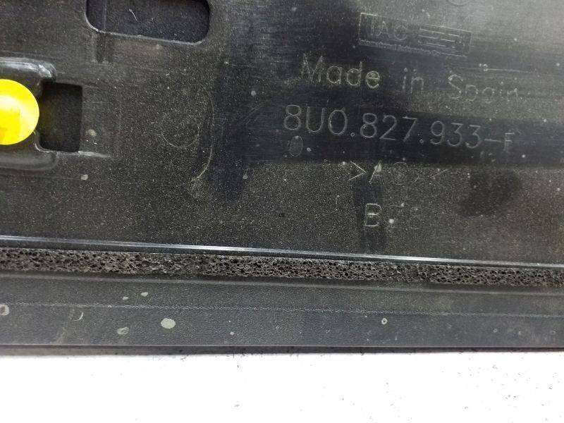 Спойлер (дефлектор) крышки багажника