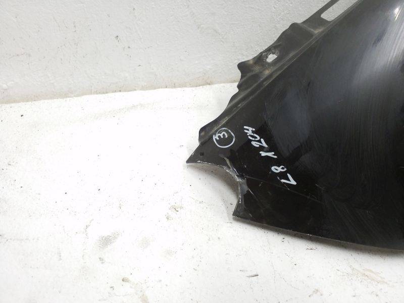 Крыло переднее левое