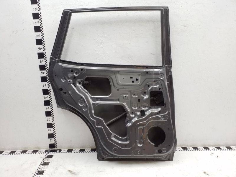 Дверь задняя левая