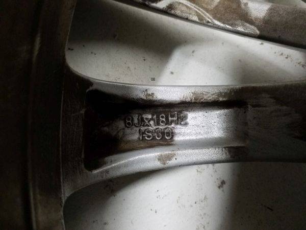 Диск колесный литой легкий сплав