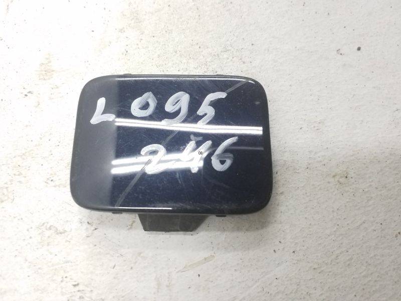 Заглушка буксировочного крюка