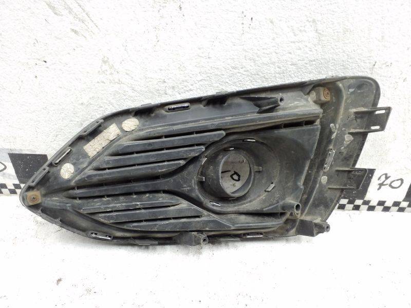 Накладка переднего бампера левая