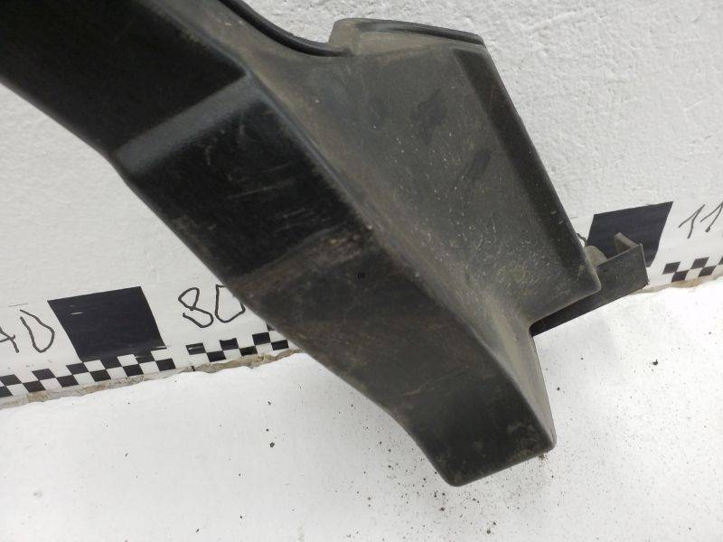 Накладка заднего крыла правого